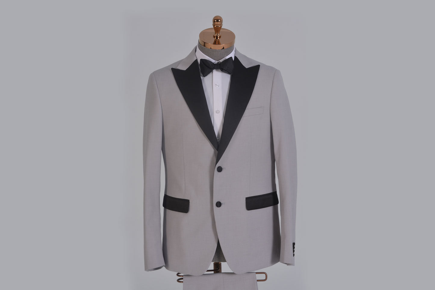 Tuxedo AS1O3300RG Silver
