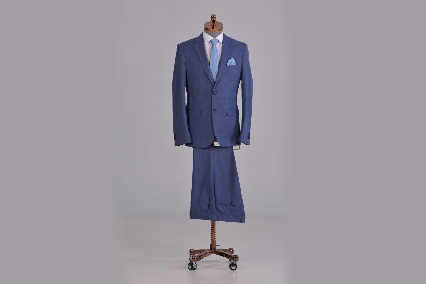 Suits AS1O3041RG Sapphire