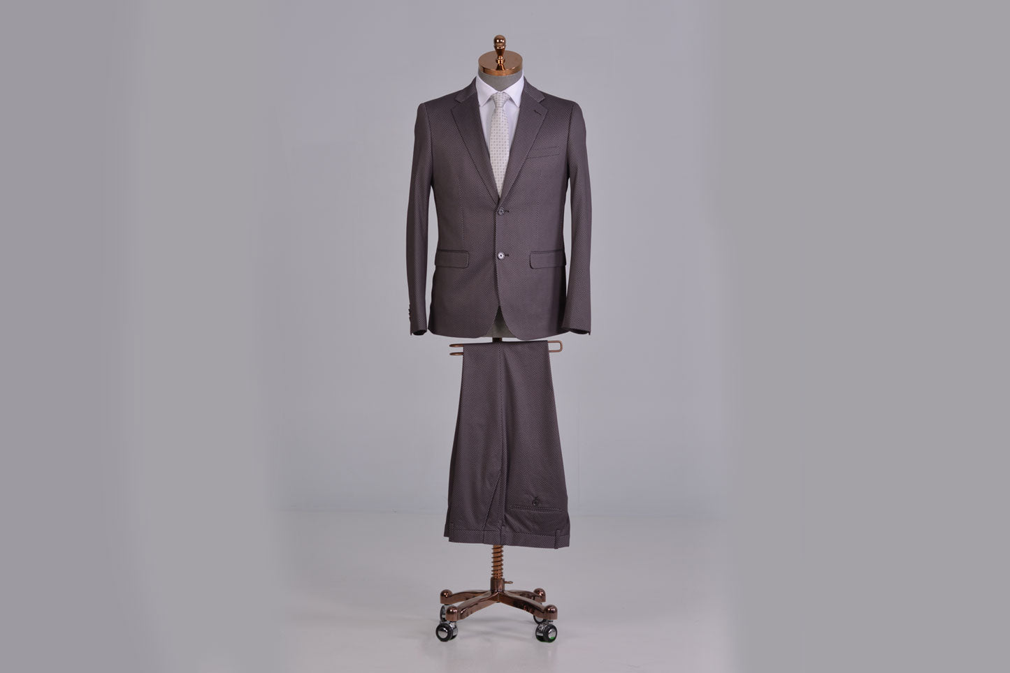 Suits AS1O3013 Brown